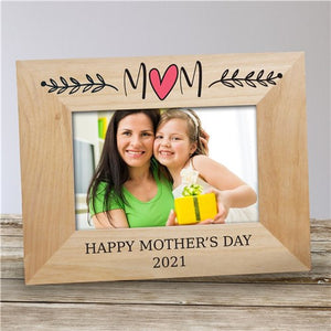 Mom With Heart Frame