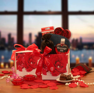 Bed Of Roses Romantic Gift Box