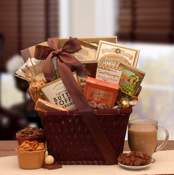 Classic Gourmet Gift Basket - Fine Gifts La Bella Basket Company