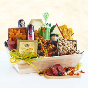 SOLD OUT- Deluxe Meat and Cheese Crate